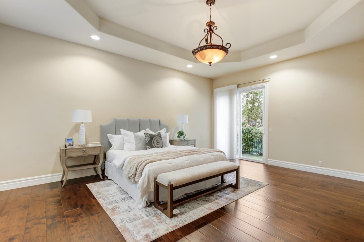 Granite Bay, California, 95746, United States, 4 Bedrooms Bedrooms, ,4 BathroomsBathrooms,Residential,Active,2045564
