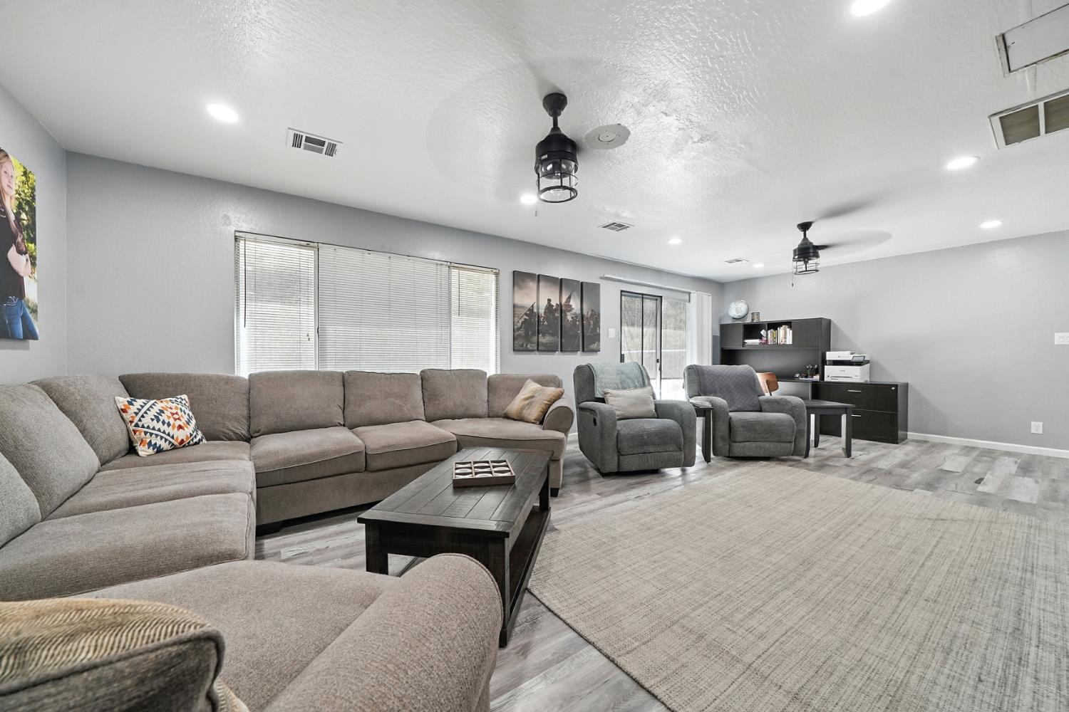 Angels Camp, California, 95222, United States, 3 Bedrooms Bedrooms, ,2 BathroomsBathrooms,Residential,Active,1942399