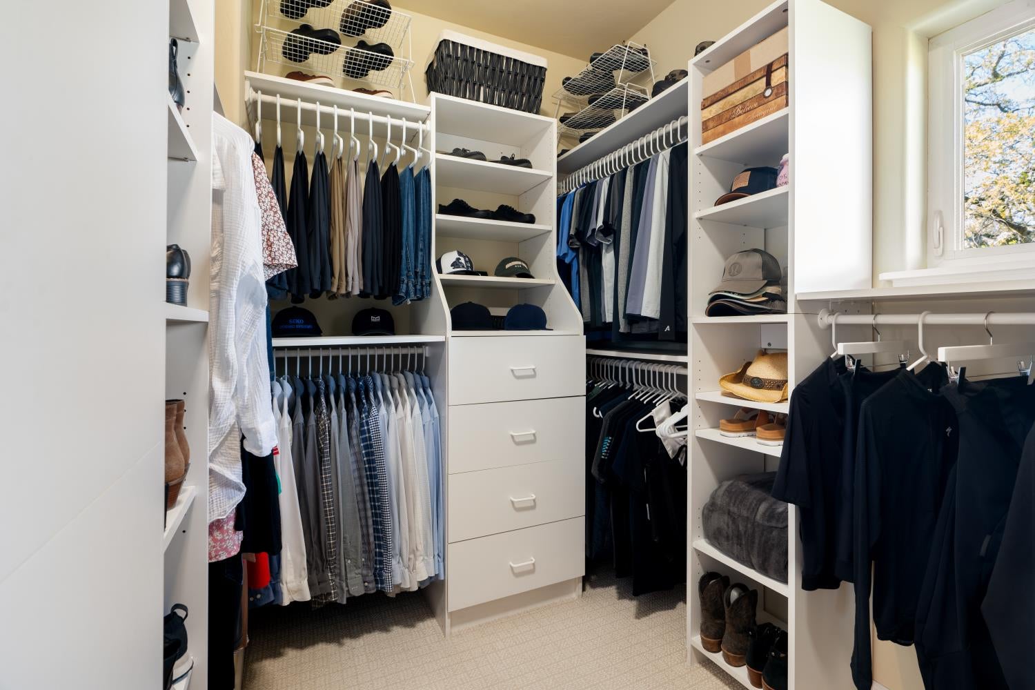 El Dorado Hills, California, 95762, United States, 5 Bedrooms Bedrooms, ,4 BathroomsBathrooms,Residential,Active,2023351