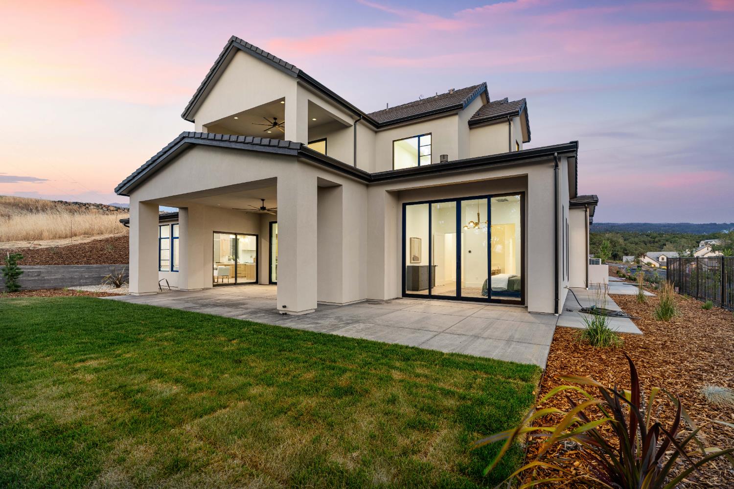 El Dorado Hills, California, 95762, United States, 5 Bedrooms Bedrooms, ,5 BathroomsBathrooms,Residential,Active,1920251