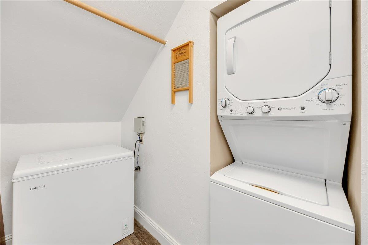 Copperopolis, California, 95228, United States, 3 Bedrooms Bedrooms, ,4 BathroomsBathrooms,Residential,Active,1969645