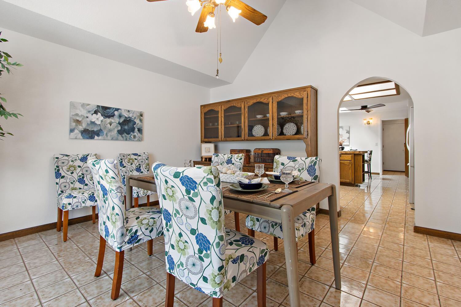 Davis, California, 95618, United States, 4 Bedrooms Bedrooms, ,3 BathroomsBathrooms,Residential,Active,1914765
