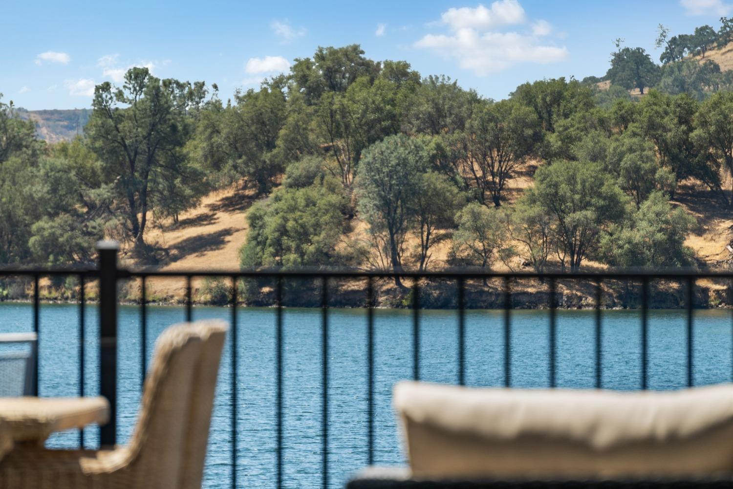 Copperopolis, California, 95228, United States, 3 Bedrooms Bedrooms, ,4 BathroomsBathrooms,Residential,Active,2015248