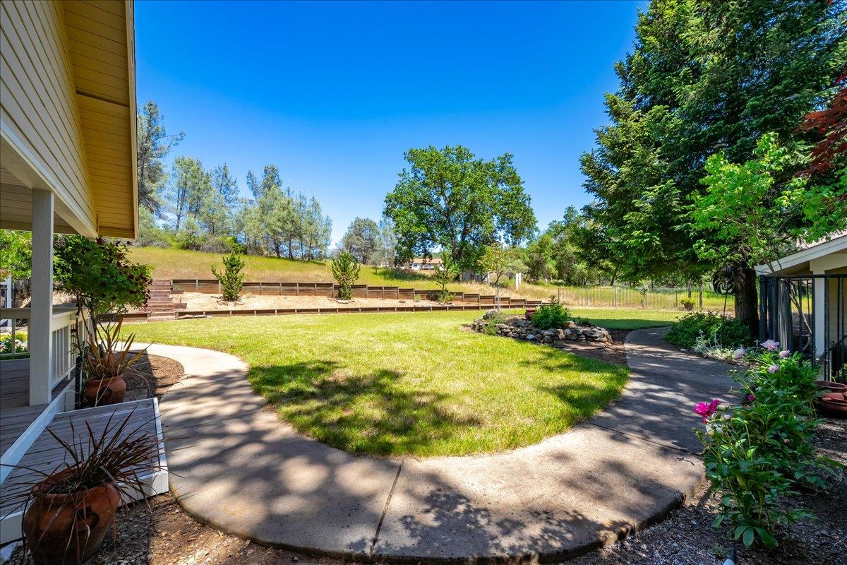 Shingle Springs, California, 95682, United States, 3 Bedrooms Bedrooms, ,3 BathroomsBathrooms,Residential,Active,1823945