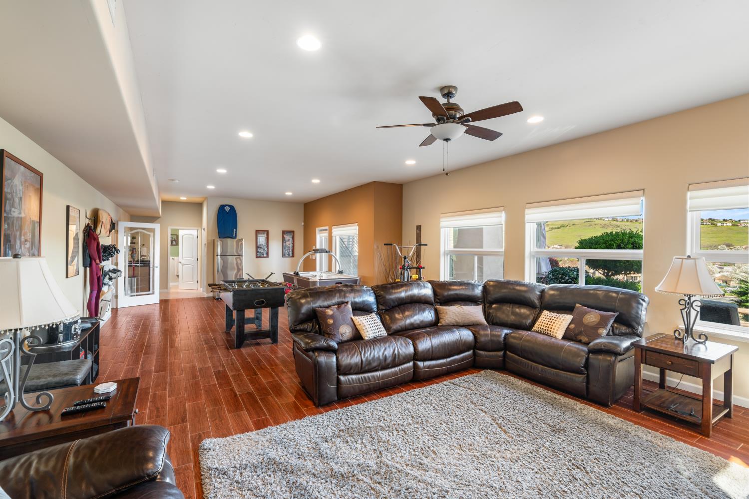 El Dorado Hills, California, 95762, United States, 5 Bedrooms Bedrooms, ,4 BathroomsBathrooms,Residential,Active,2023351