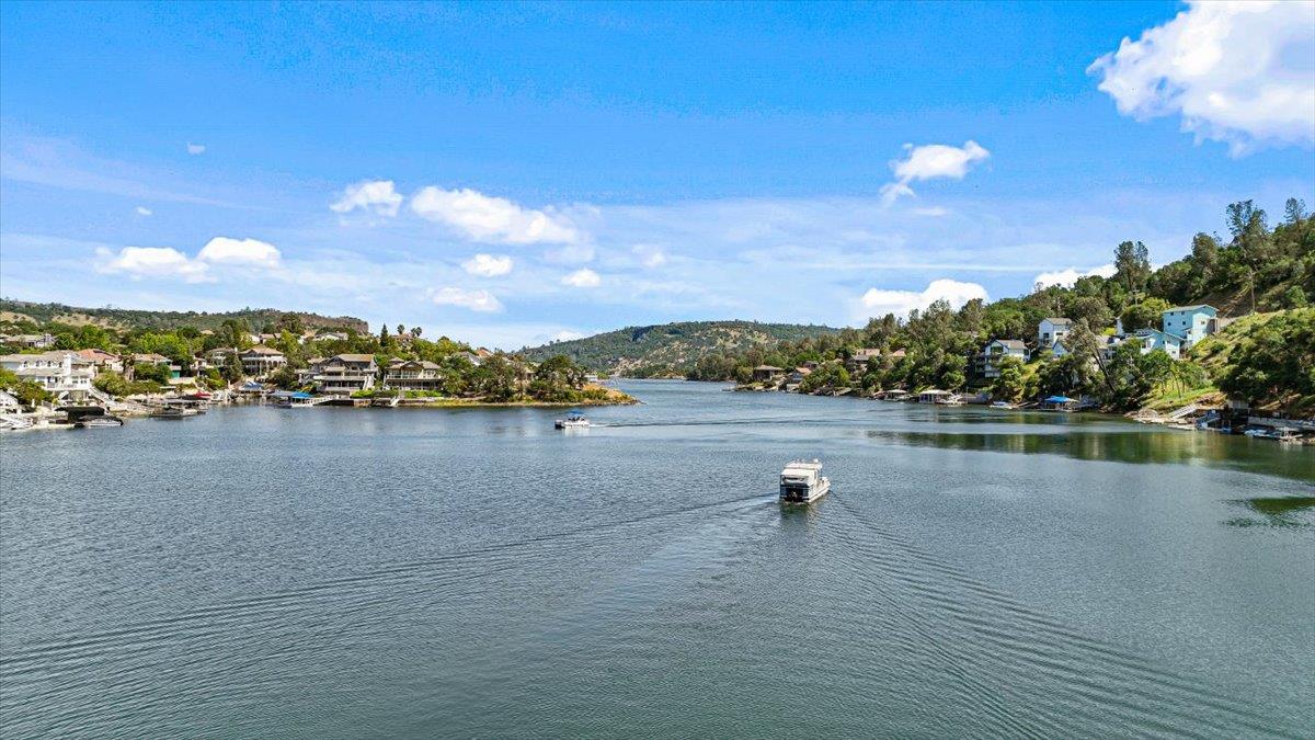 Copperopolis, California, 95228, United States, 4 Bedrooms Bedrooms, ,4 BathroomsBathrooms,Residential,Active,2031407