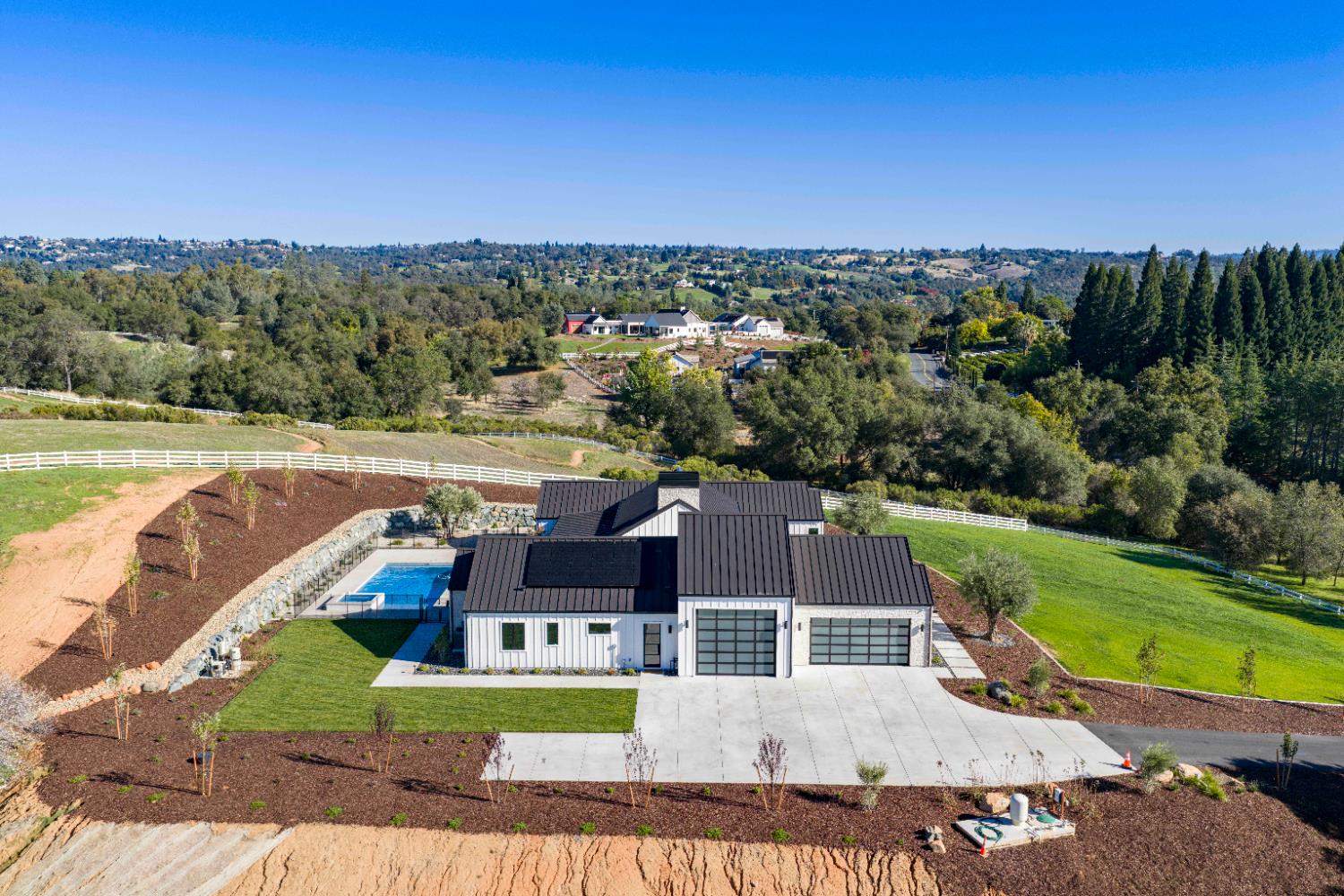 Newcastle, California, 95658, United States, 4 Bedrooms Bedrooms, ,6 BathroomsBathrooms,Residential,Active,1973288