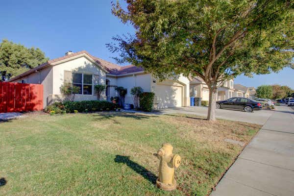 1517 SWALLOW TAIL LN, MANTECA, CA 95337, photo 3 of 55