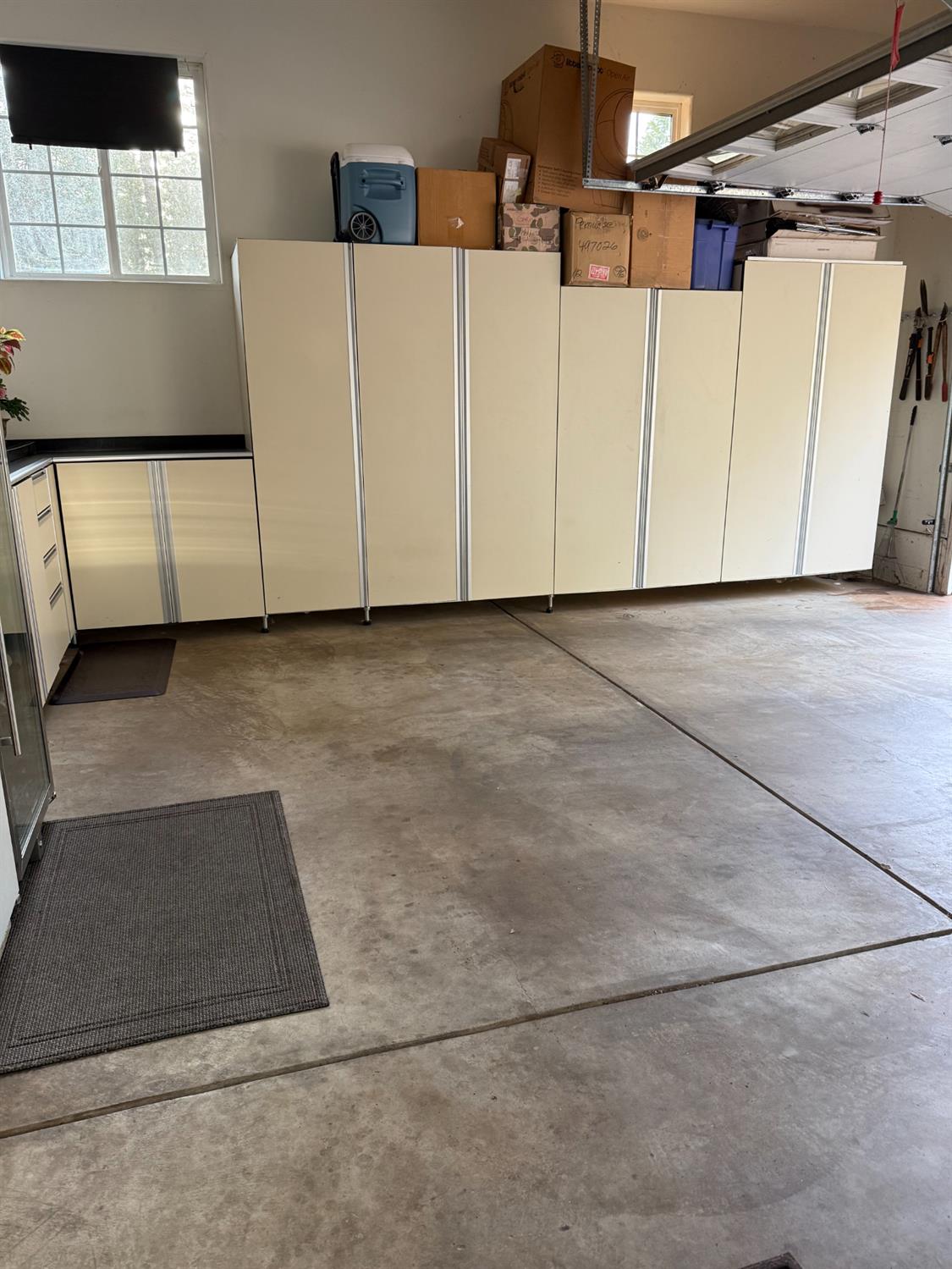 Grass Valley, California, 95945, United States, 4 Bedrooms Bedrooms, ,4 BathroomsBathrooms,Residential,Active,2015811