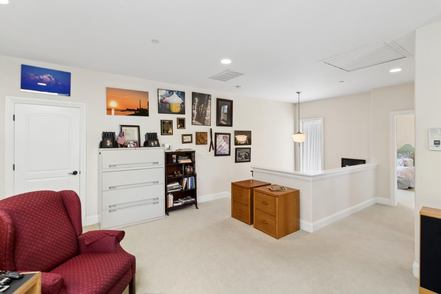 Sacramento, California, 95830, United States, 4 Bedrooms Bedrooms, ,4 BathroomsBathrooms,Residential,Active,2045041