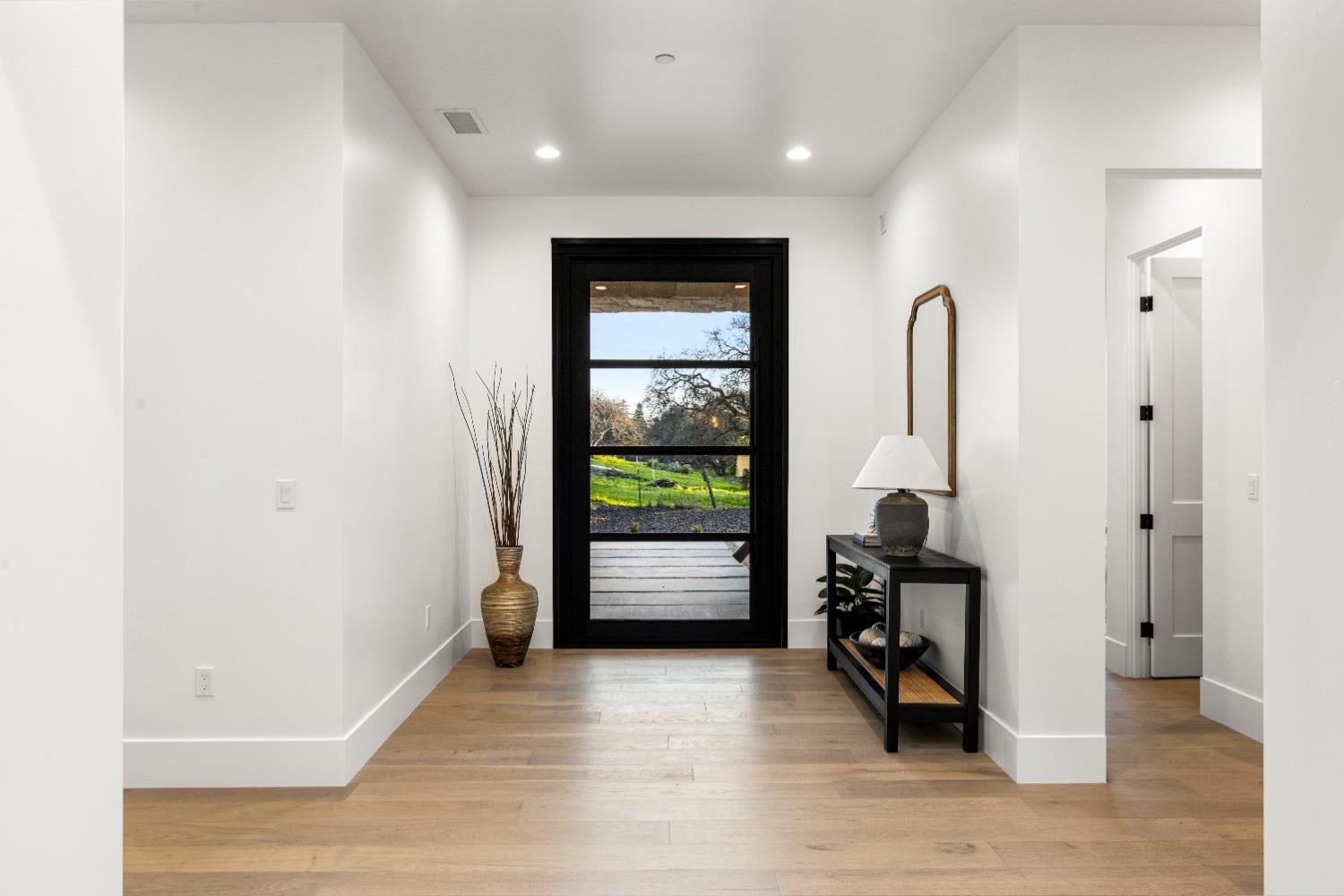 Newcastle, California, 95658, United States, 5 Bedrooms Bedrooms, ,4 BathroomsBathrooms,Residential,Active,2013165