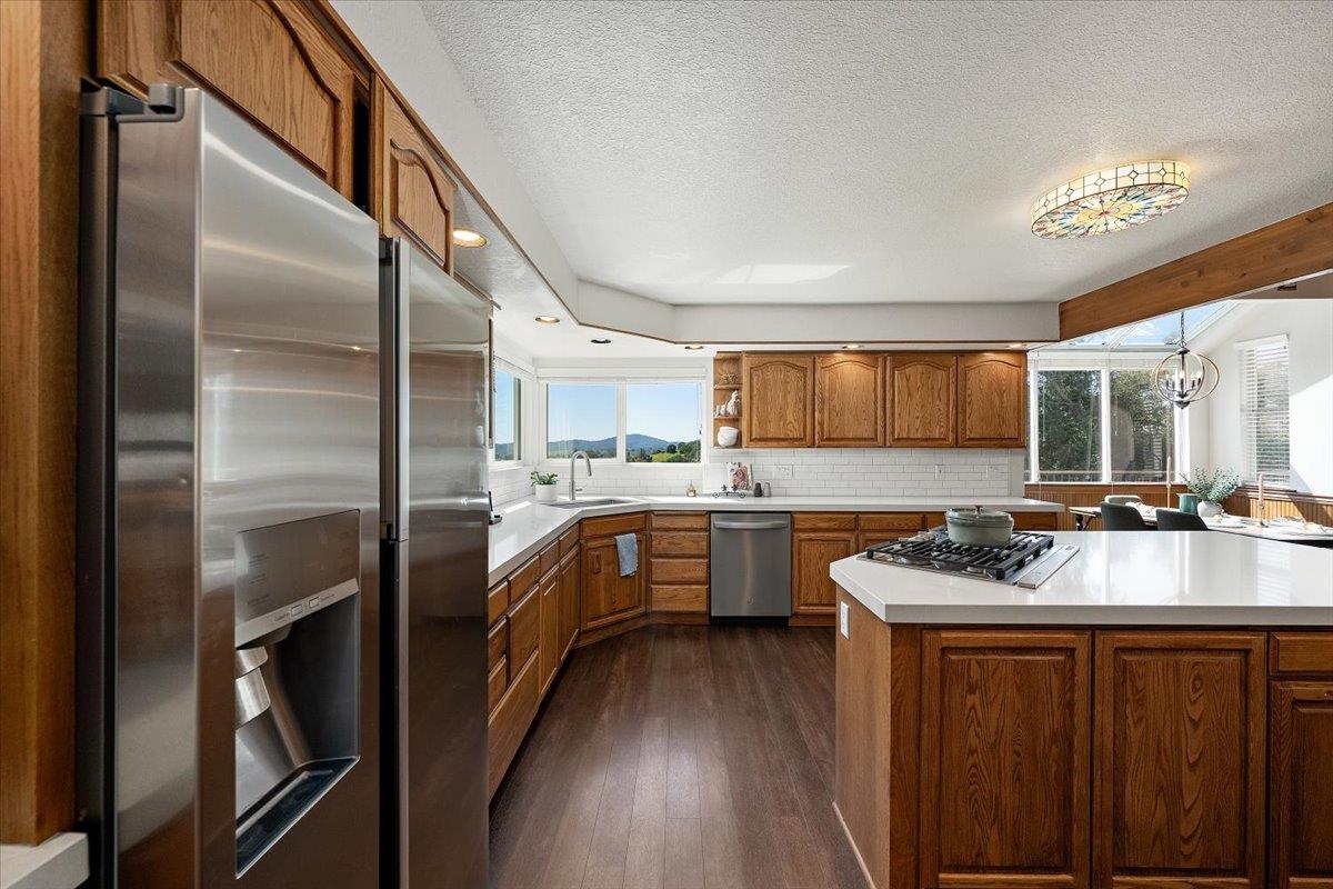 Placerville, California, 95667, United States, 4 Bedrooms Bedrooms, ,3 BathroomsBathrooms,Residential,Active,2034648