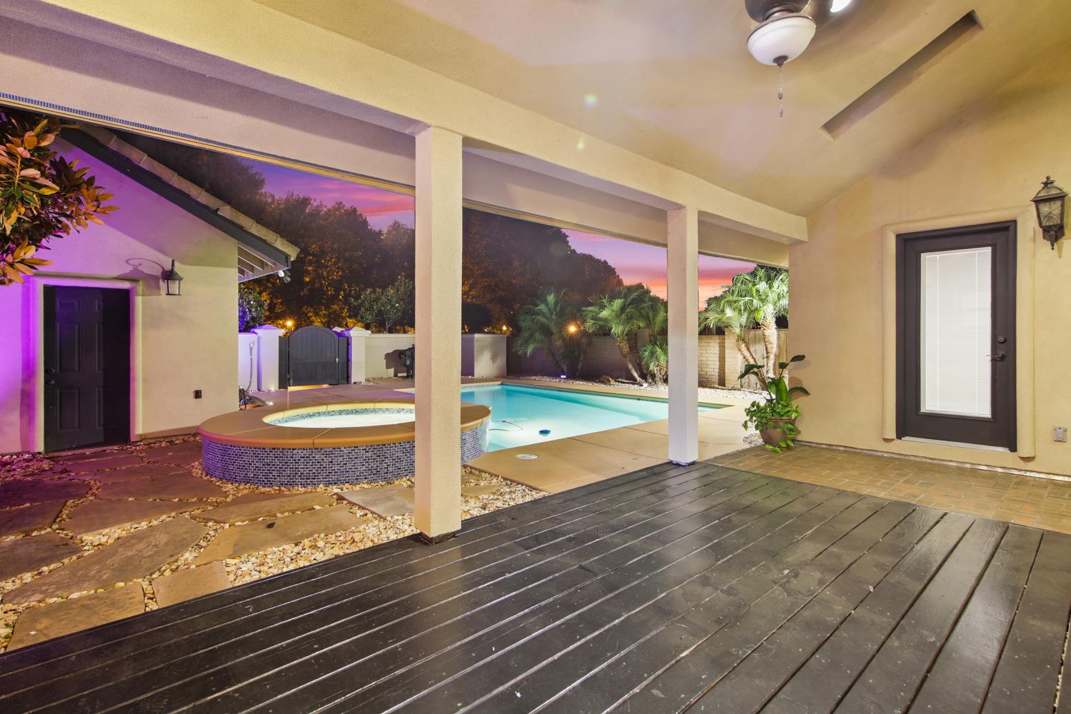 Stockton, California, 95219, United States, 4 Bedrooms Bedrooms, ,5 BathroomsBathrooms,Residential,Active,1970940