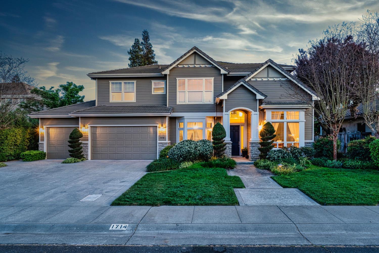 Davis, California, 95618, United States, 3 Bedrooms Bedrooms, ,4 BathroomsBathrooms,Residential,Active,2030523