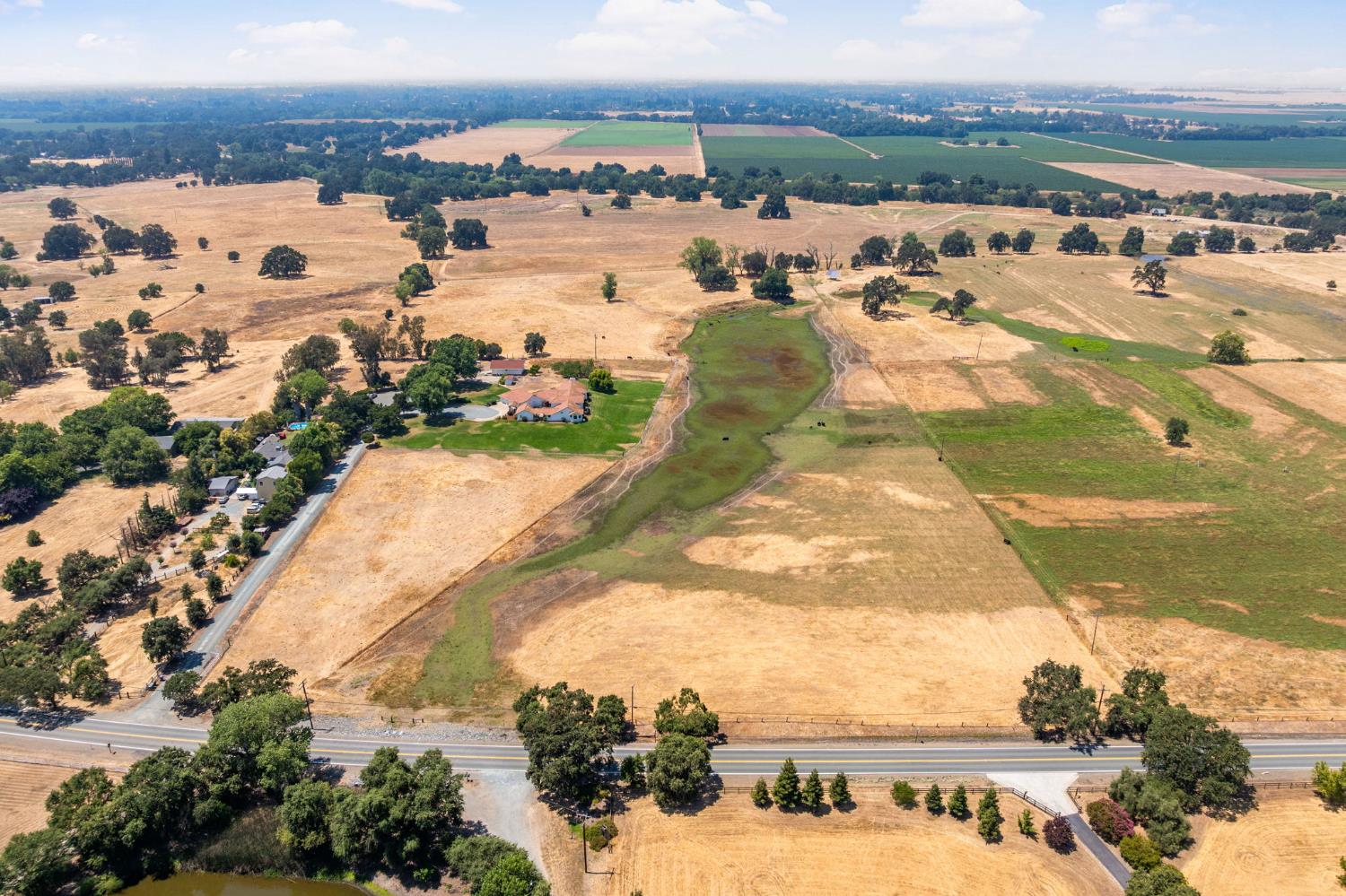 Wilton, California, 95693, United States, 4 Bedrooms Bedrooms, ,4 BathroomsBathrooms,Residential,Active,1892600