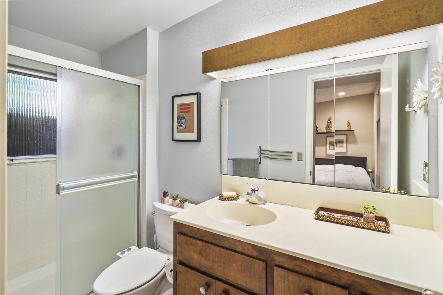 Davis, California, 95616, United States, 4 Bedrooms Bedrooms, ,3 BathroomsBathrooms,Residential,Active,1922279