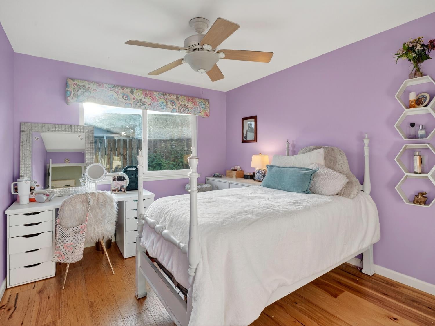 Davis, California, 95618, United States, 4 Bedrooms Bedrooms, ,2 BathroomsBathrooms,Residential,Active,1961942