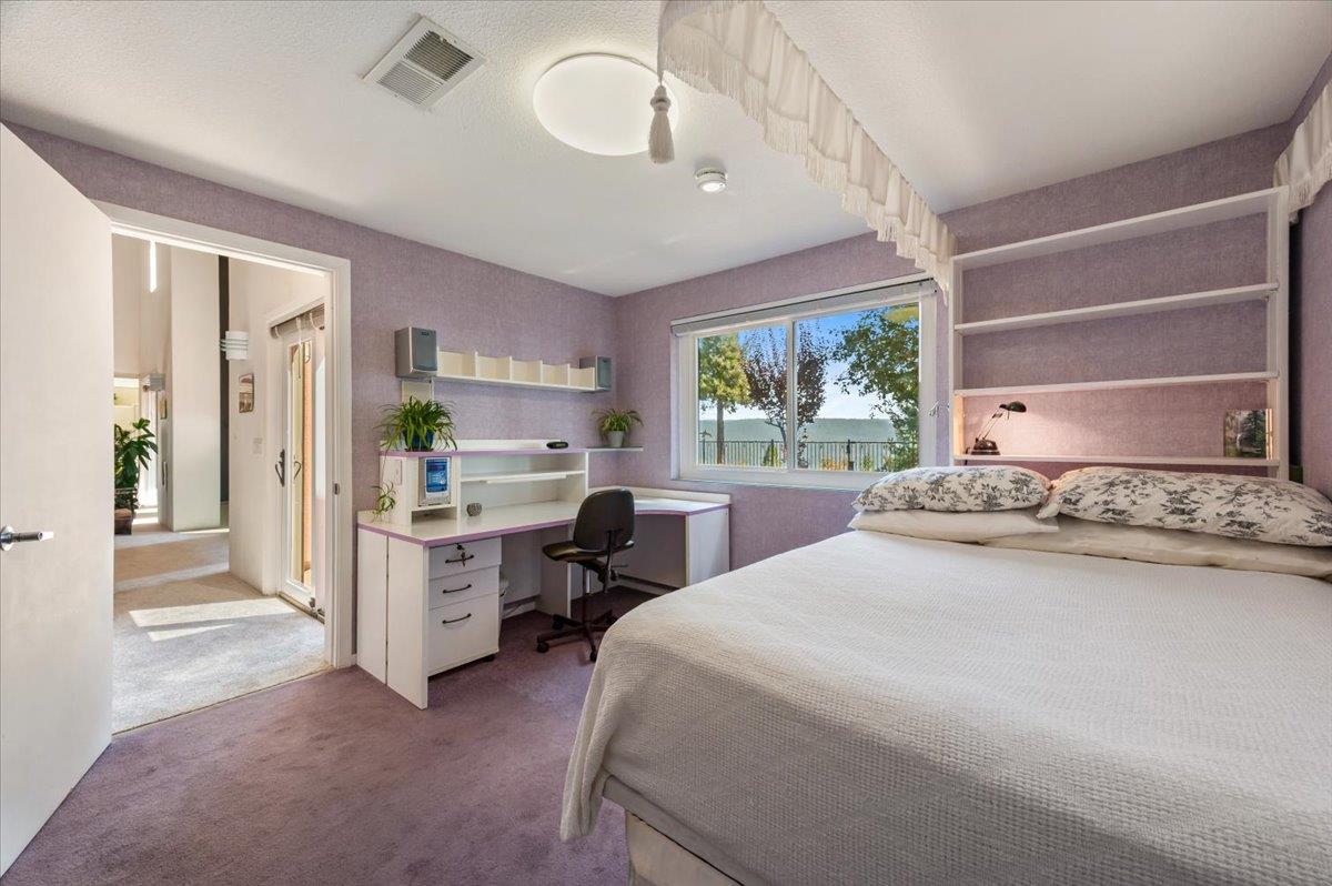 Nevada City, California, 95959, United States, 3 Bedrooms Bedrooms, ,4 BathroomsBathrooms,Residential,Active,1919387