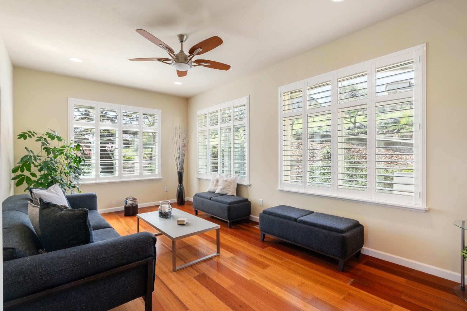 El Dorado Hills, California, 95762, United States, 5 Bedrooms Bedrooms, ,4 BathroomsBathrooms,Residential,Active,2023351