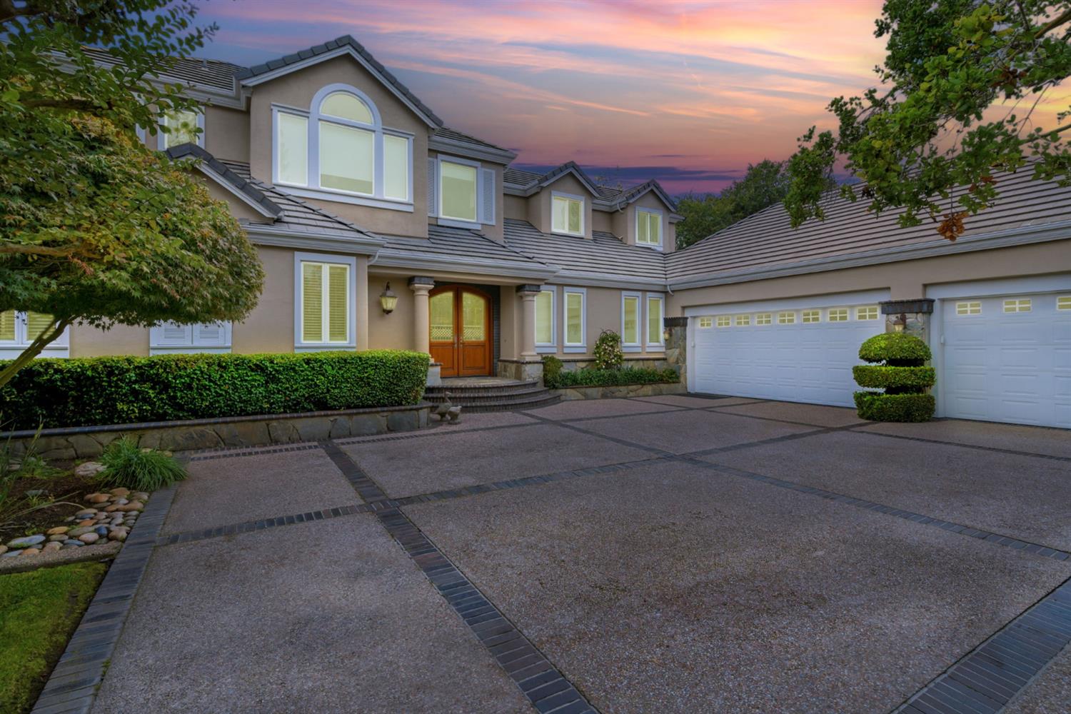 Stockton, California, 95219, United States, 3 Bedrooms Bedrooms, ,4 BathroomsBathrooms,Residential,Active,1999272