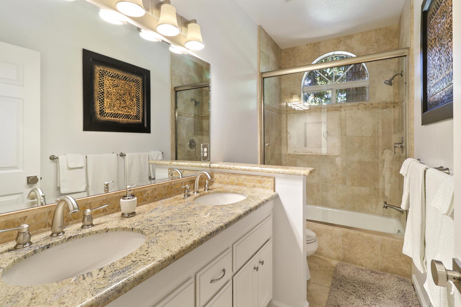 Carmichael, California, 95608, United States, 4 Bedrooms Bedrooms, ,3 BathroomsBathrooms,Residential,Active,2007341