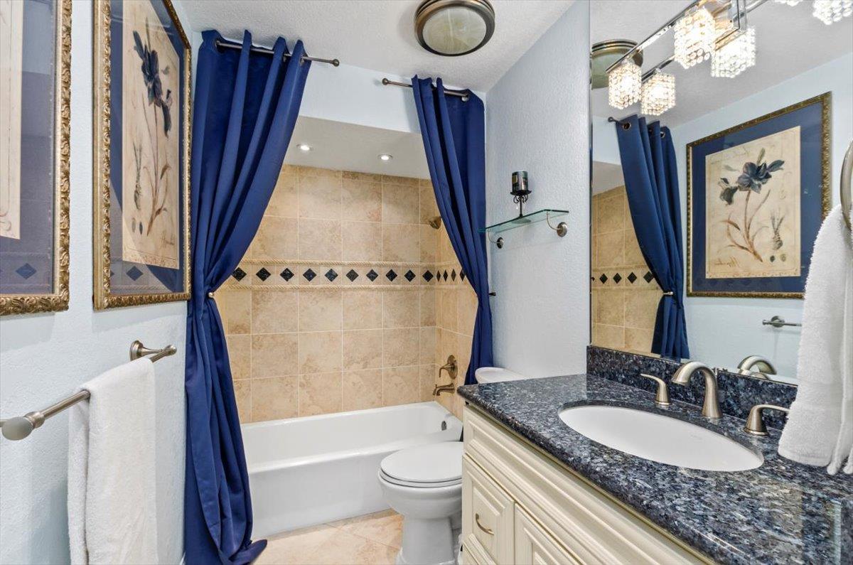 El Dorado Hills, California, 95762, United States, 4 Bedrooms Bedrooms, ,3 BathroomsBathrooms,Residential,Active,1894237