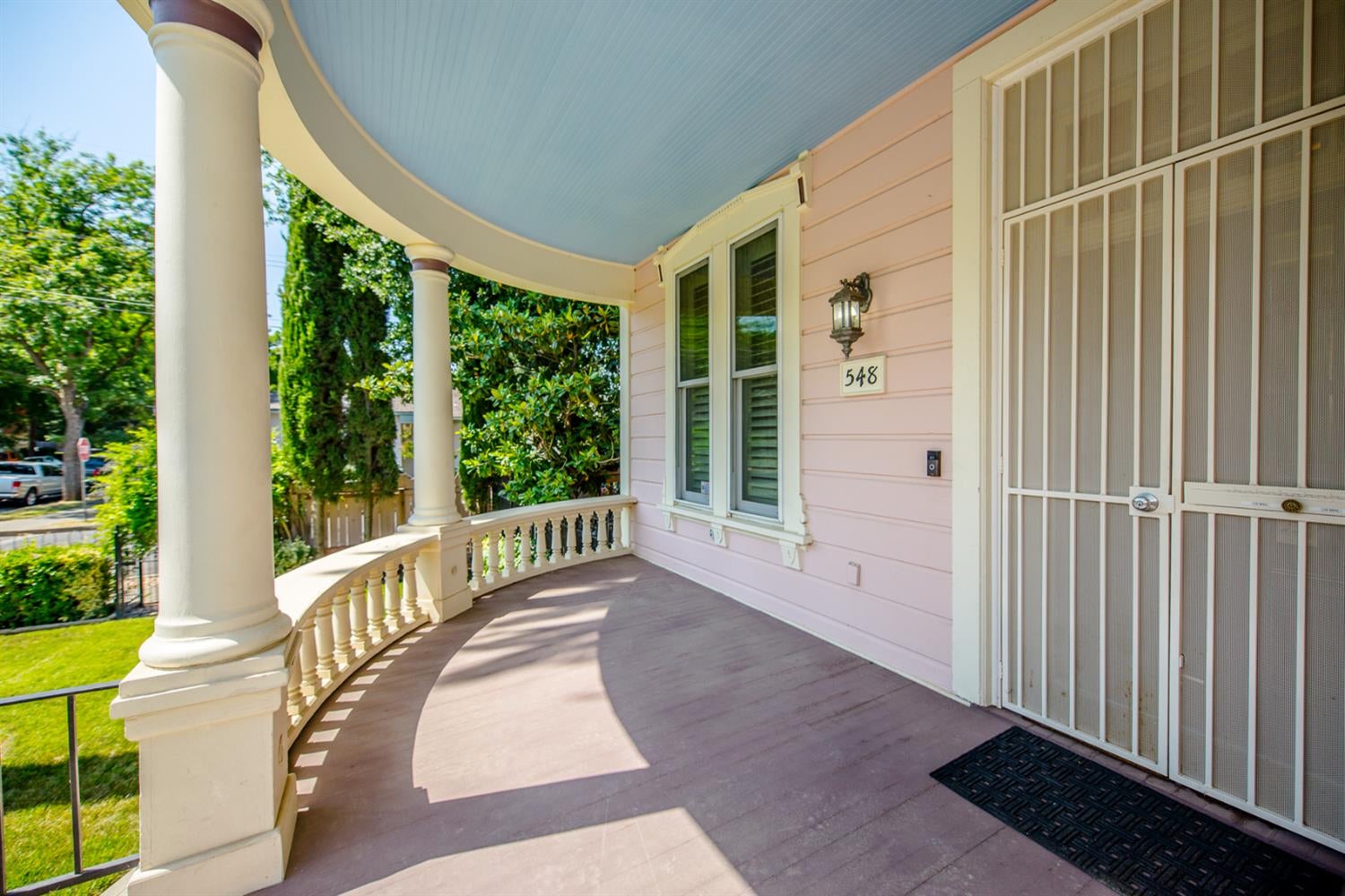 Woodland, California, 95695, United States, 5 Bedrooms Bedrooms, ,4 BathroomsBathrooms,Residential,Active,1843839