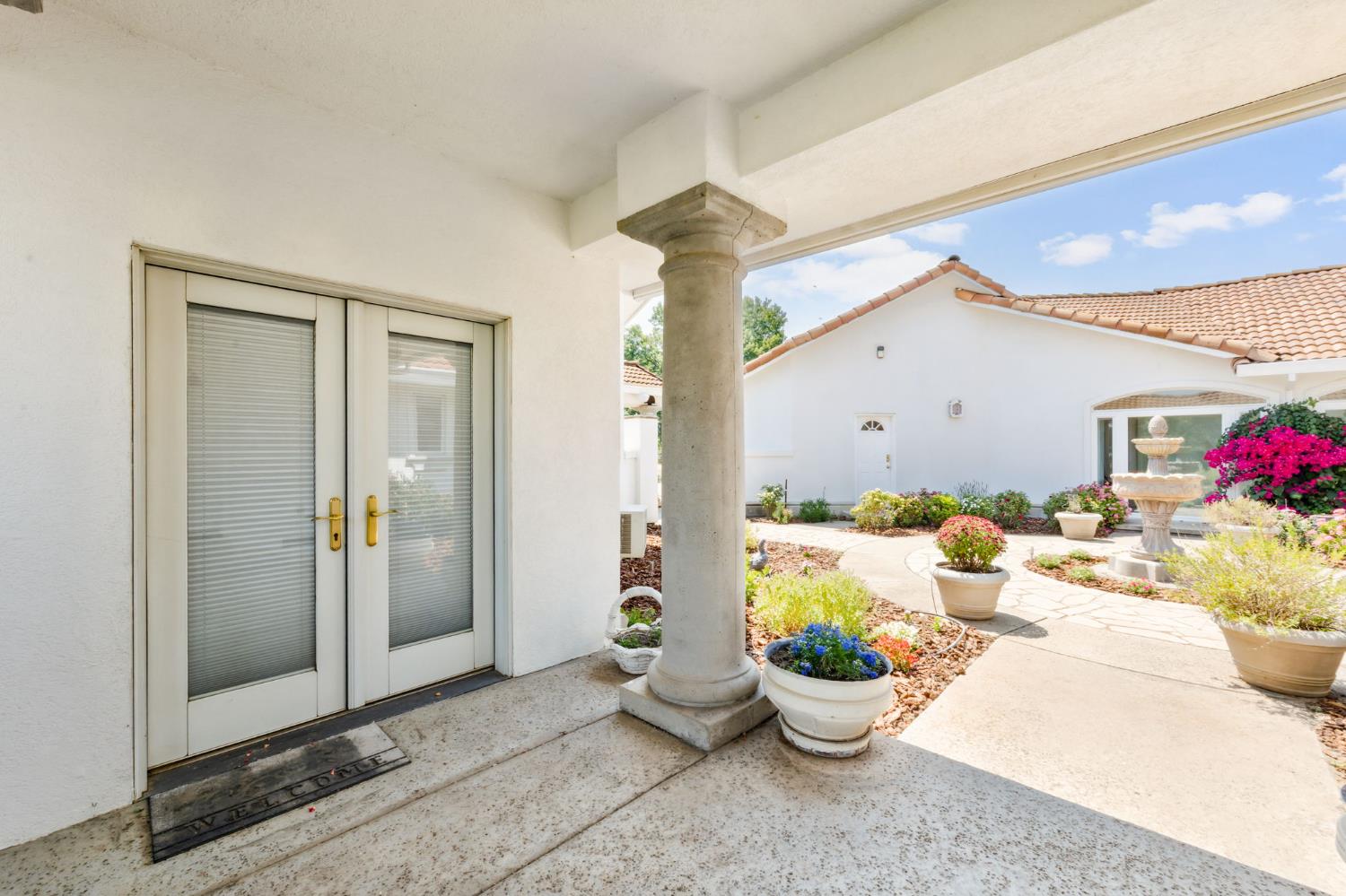 Wilton, California, 95693, United States, 4 Bedrooms Bedrooms, ,4 BathroomsBathrooms,Residential,Active,1892600