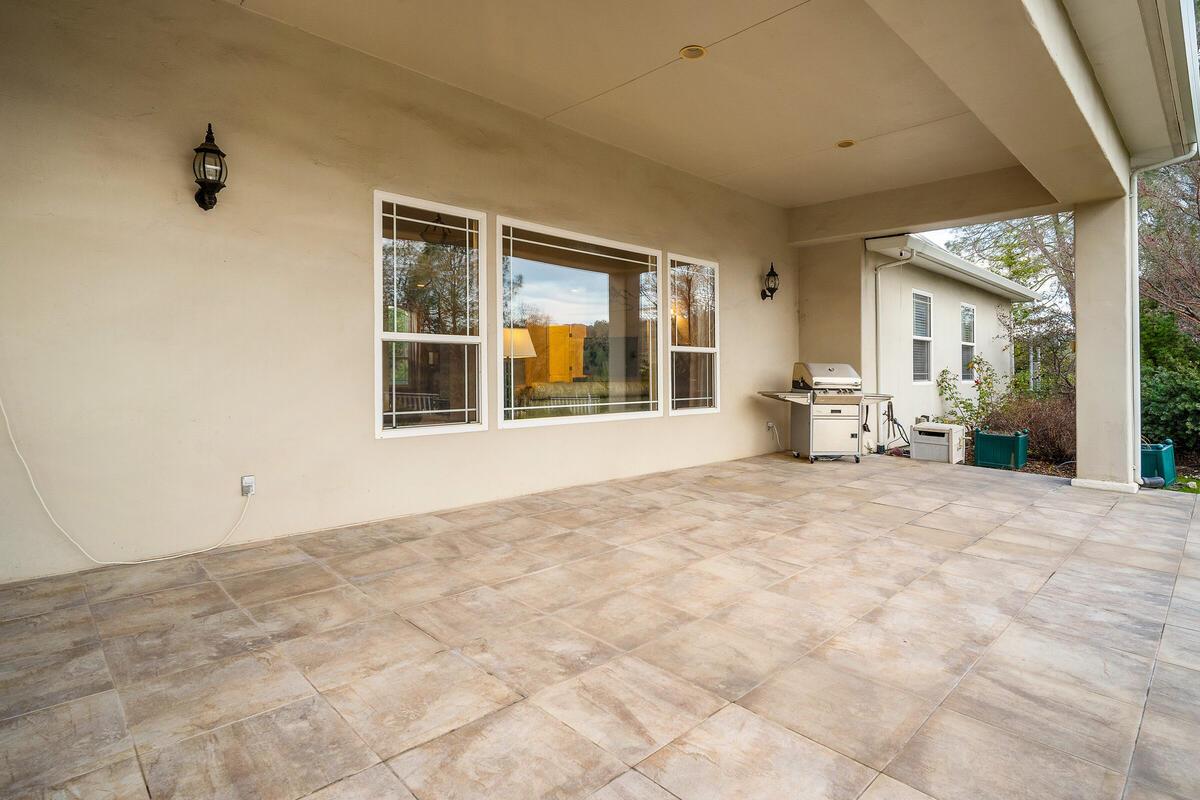 Placerville, California, 95667, United States, 4 Bedrooms Bedrooms, ,3 BathroomsBathrooms,Residential,Active,2006974