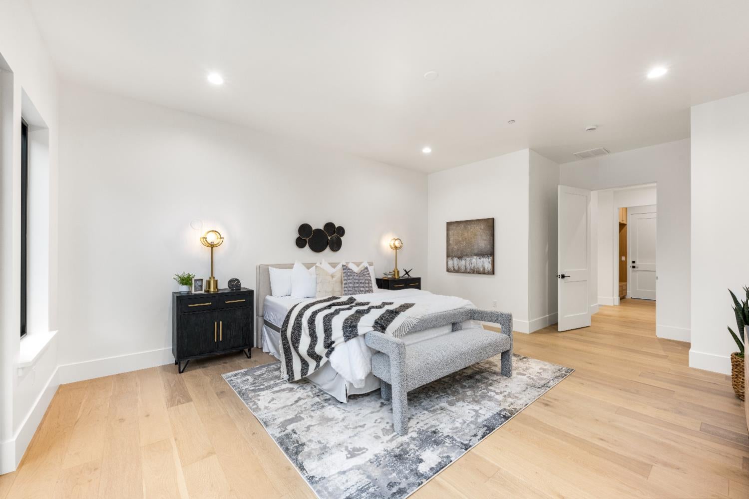 Newcastle, California, 95658, United States, 5 Bedrooms Bedrooms, ,4 BathroomsBathrooms,Residential,Active,2013165