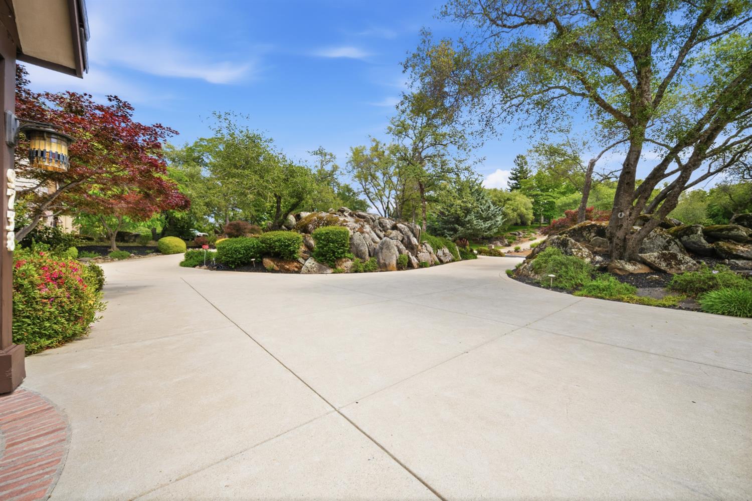 Loomis, California, 95650, United States, 5 Bedrooms Bedrooms, ,5 BathroomsBathrooms,Residential,Active,2041664