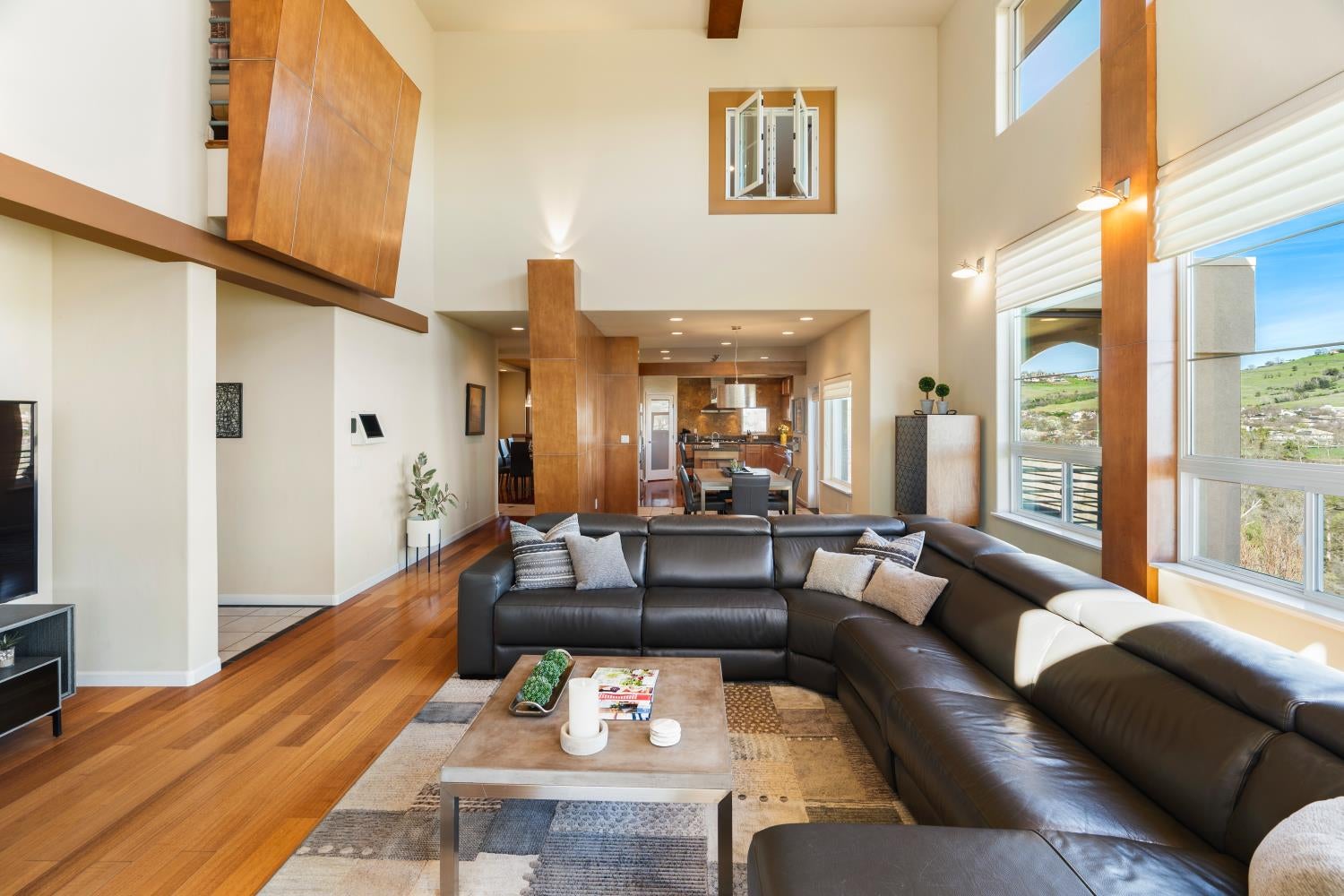 El Dorado Hills, California, 95762, United States, 5 Bedrooms Bedrooms, ,4 BathroomsBathrooms,Residential,Active,2023351