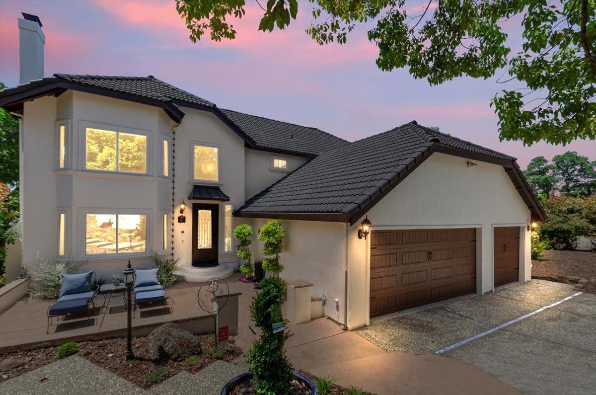 El Dorado Hills, California, 95762, United States, 4 Bedrooms Bedrooms, ,3 BathroomsBathrooms,Residential,Active,1894237