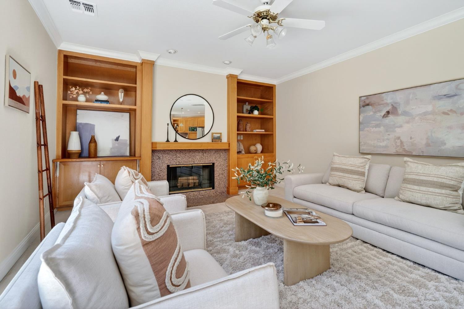 Davis, California, 95618, United States, 4 Bedrooms Bedrooms, ,3 BathroomsBathrooms,Residential,Pending,2045806