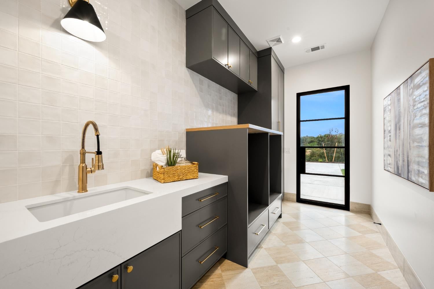 Newcastle, California, 95658, United States, 4 Bedrooms Bedrooms, ,6 BathroomsBathrooms,Residential,Active,1973288