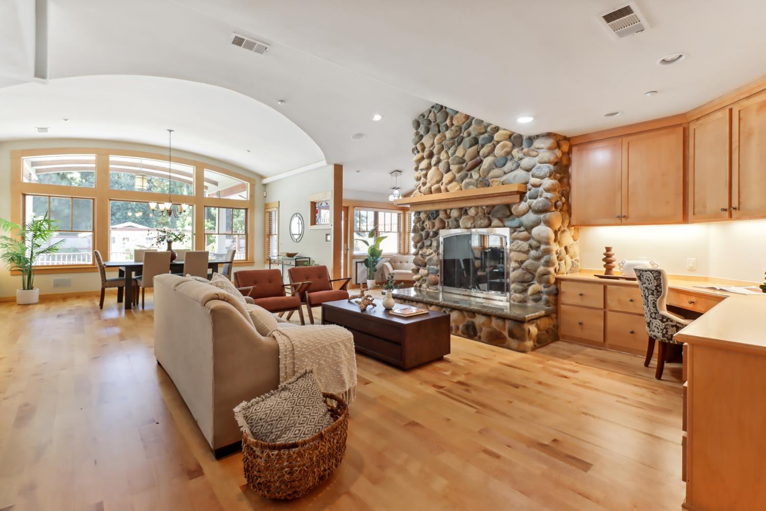 Davis, California, 95616, United States, ,5 BathroomsBathrooms,Residential,Active,1843441