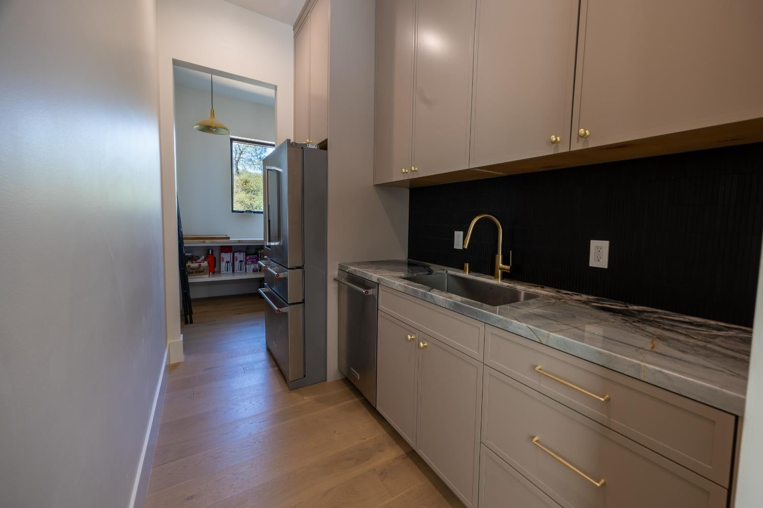 Auburn, California, 95603, United States, 4 Bedrooms Bedrooms, ,4 BathroomsBathrooms,Residential,Active,2017471