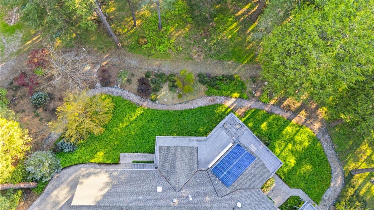 Nevada City, California, 95959, United States, 3 Bedrooms Bedrooms, ,3 BathroomsBathrooms,Residential,Active,2043425