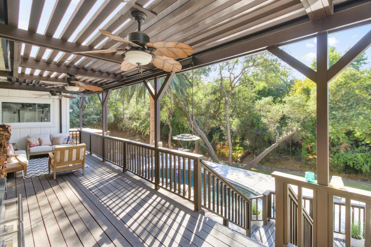 Carmichael, California, 95608, United States, 5 Bedrooms Bedrooms, ,4 BathroomsBathrooms,Residential,Active,1952048