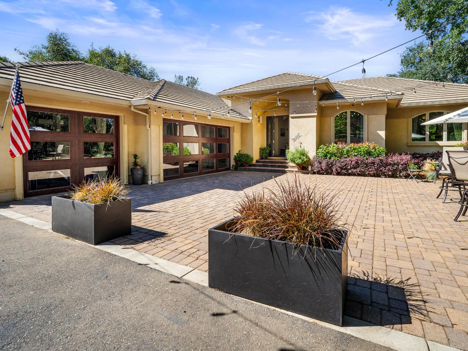 Placerville, California, 95667, United States, 3 Bedrooms Bedrooms, ,4 BathroomsBathrooms,Residential,Active,2042684