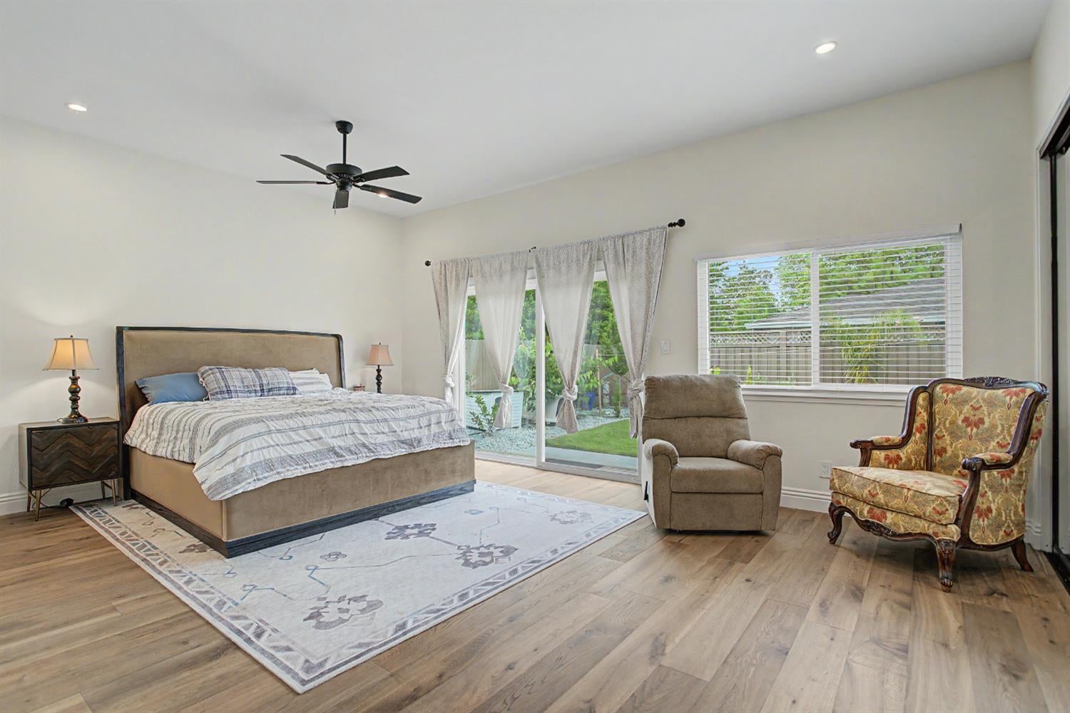 Sacramento, California, 95864, United States, 4 Bedrooms Bedrooms, ,3 BathroomsBathrooms,Residential,Active,2045002