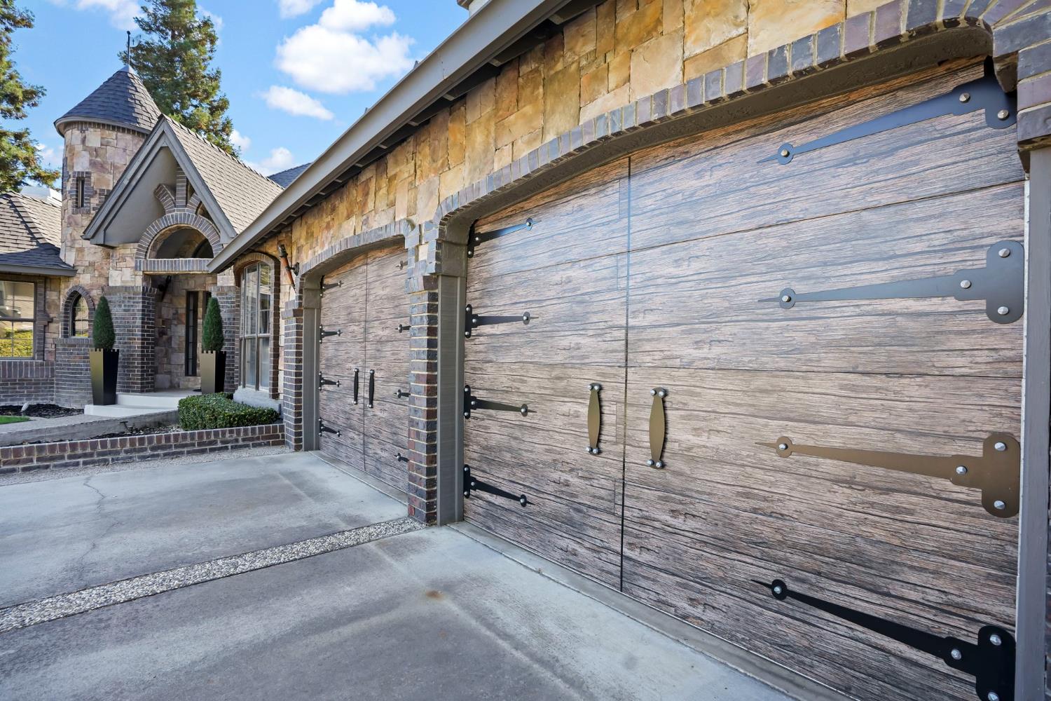 Modesto, California, 95356, United States, 4 Bedrooms Bedrooms, ,4 BathroomsBathrooms,Residential,Active,2045551