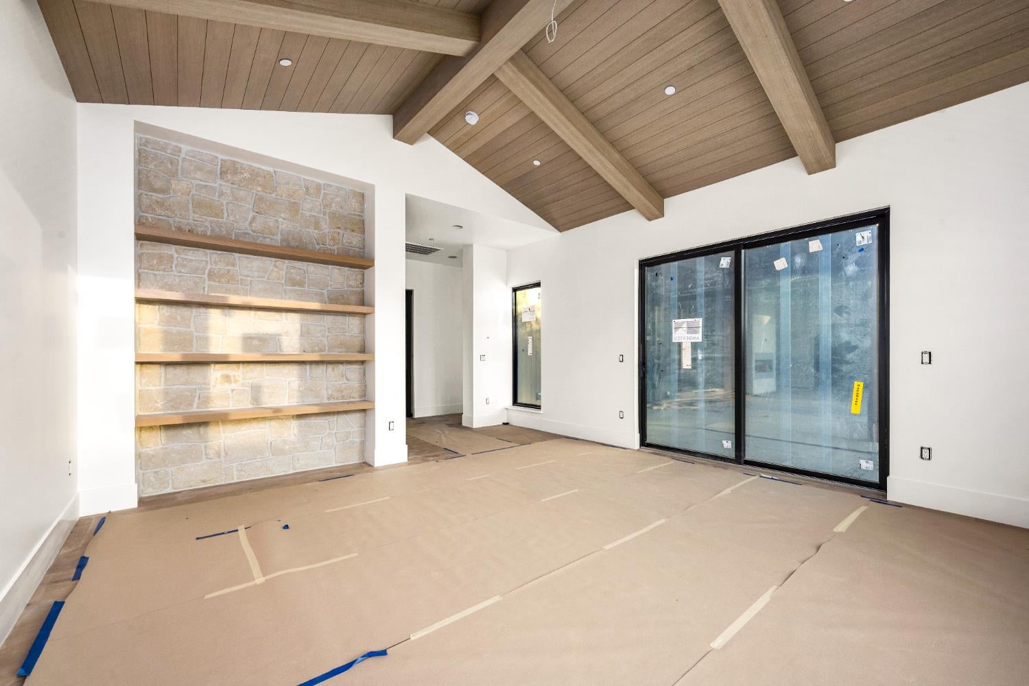 Newcastle, California, 95658, United States, 4 Bedrooms Bedrooms, ,6 BathroomsBathrooms,Residential,Active,1920280