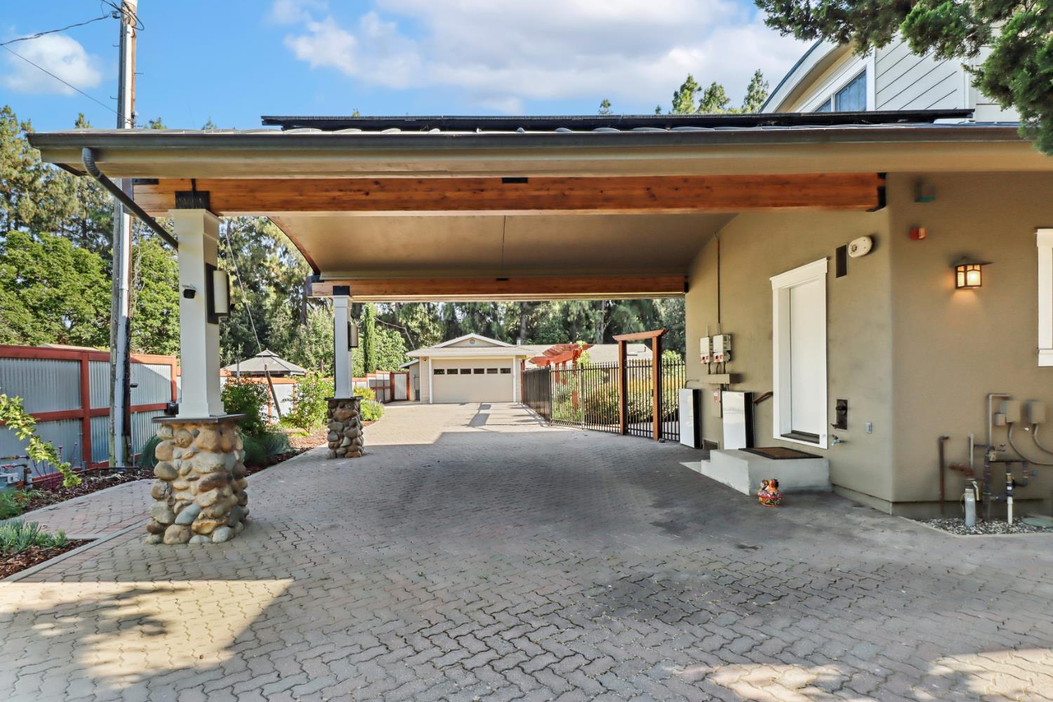 Davis, California, 95616, United States, ,5 BathroomsBathrooms,Residential,Active,1843441