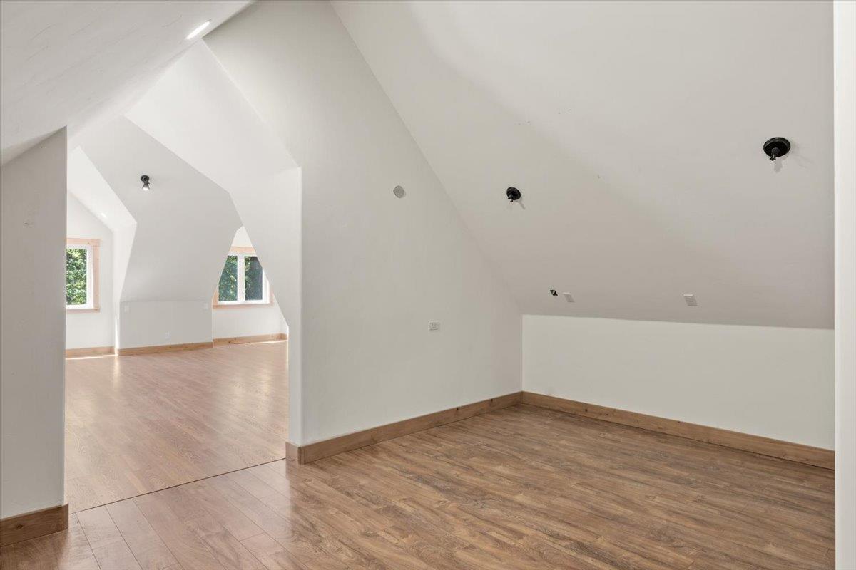 Nevada City, California, 95959, United States, 3 Bedrooms Bedrooms, ,4 BathroomsBathrooms,Residential,Active,1893237