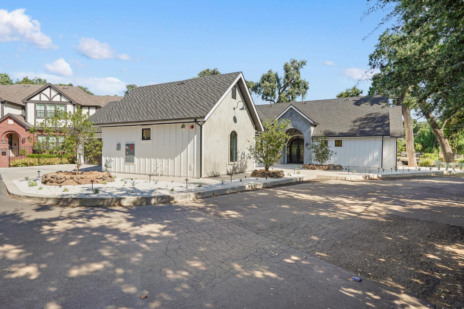 Stockton, California, 95207, United States, 4 Bedrooms Bedrooms, ,4 BathroomsBathrooms,Residential,Active,1899912