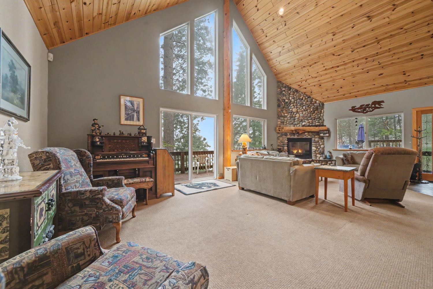 Arnold, California, 95223, United States, 3 Bedrooms Bedrooms, ,5 BathroomsBathrooms,Residential,Active,2044178