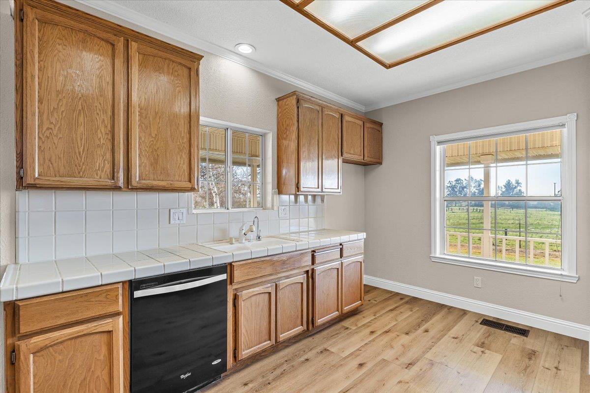 Galt, California, 95632, United States, 3 Bedrooms Bedrooms, ,3 BathroomsBathrooms,Residential,Active,2010524