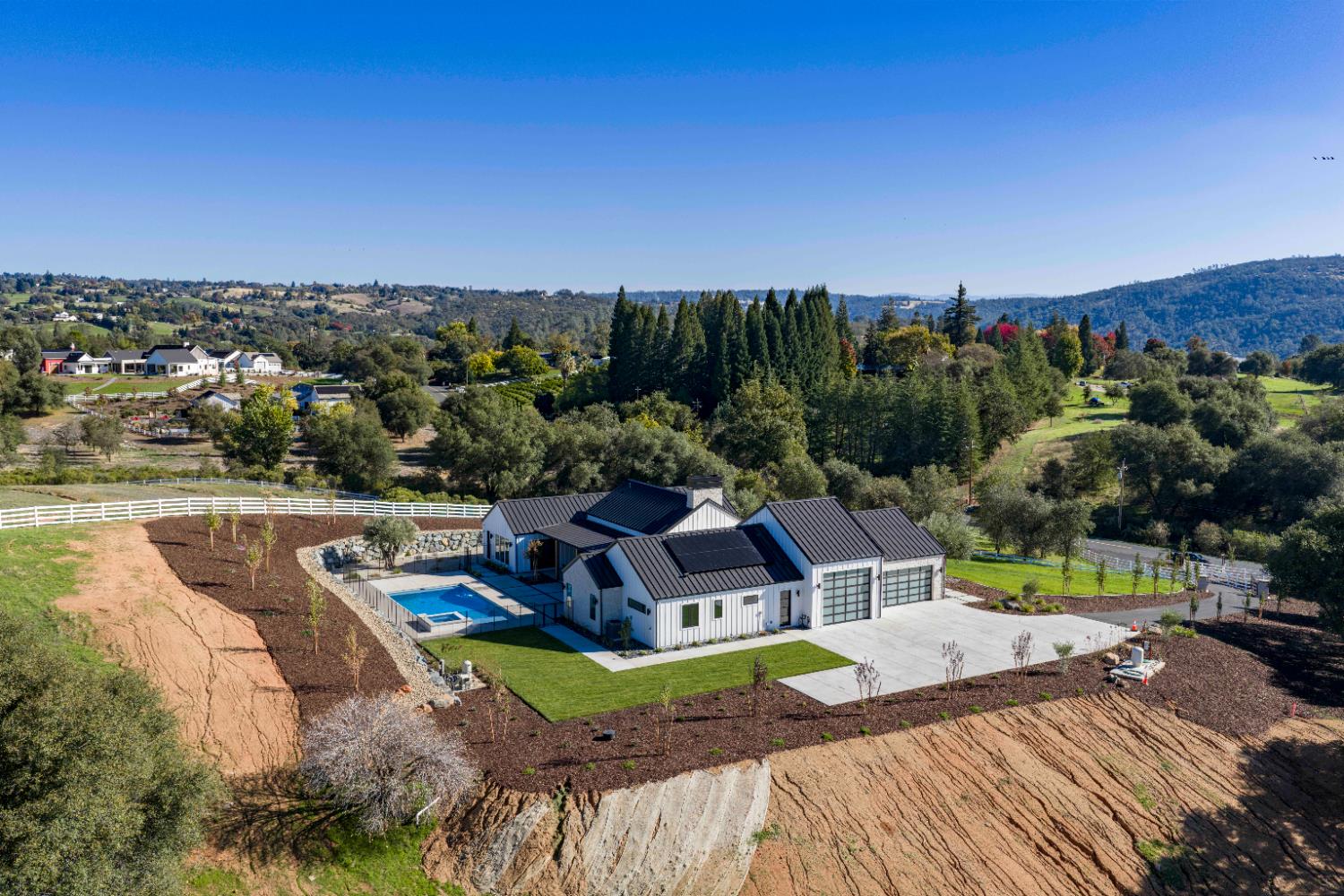 Newcastle, California, 95658, United States, 4 Bedrooms Bedrooms, ,6 BathroomsBathrooms,Residential,Active,1973288