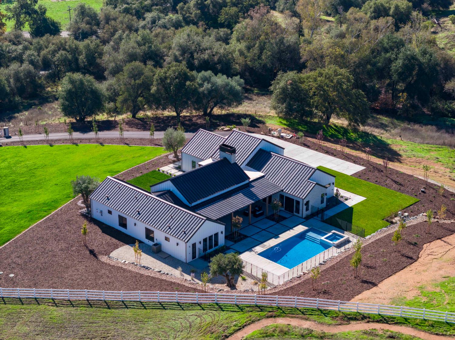 Newcastle, California, 95658, United States, 4 Bedrooms Bedrooms, ,6 BathroomsBathrooms,Residential,Active,1973288